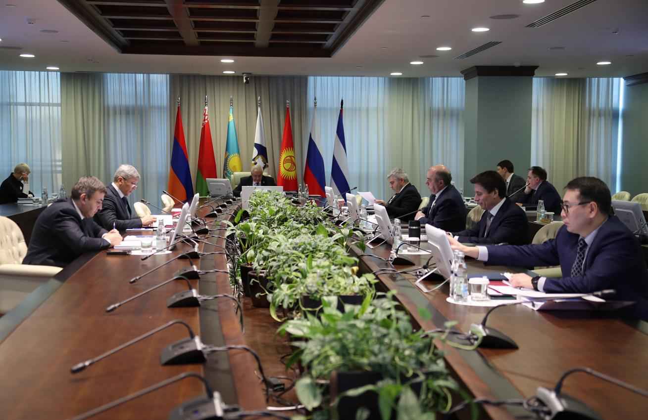 欧亚经联统一禁止出口圆木