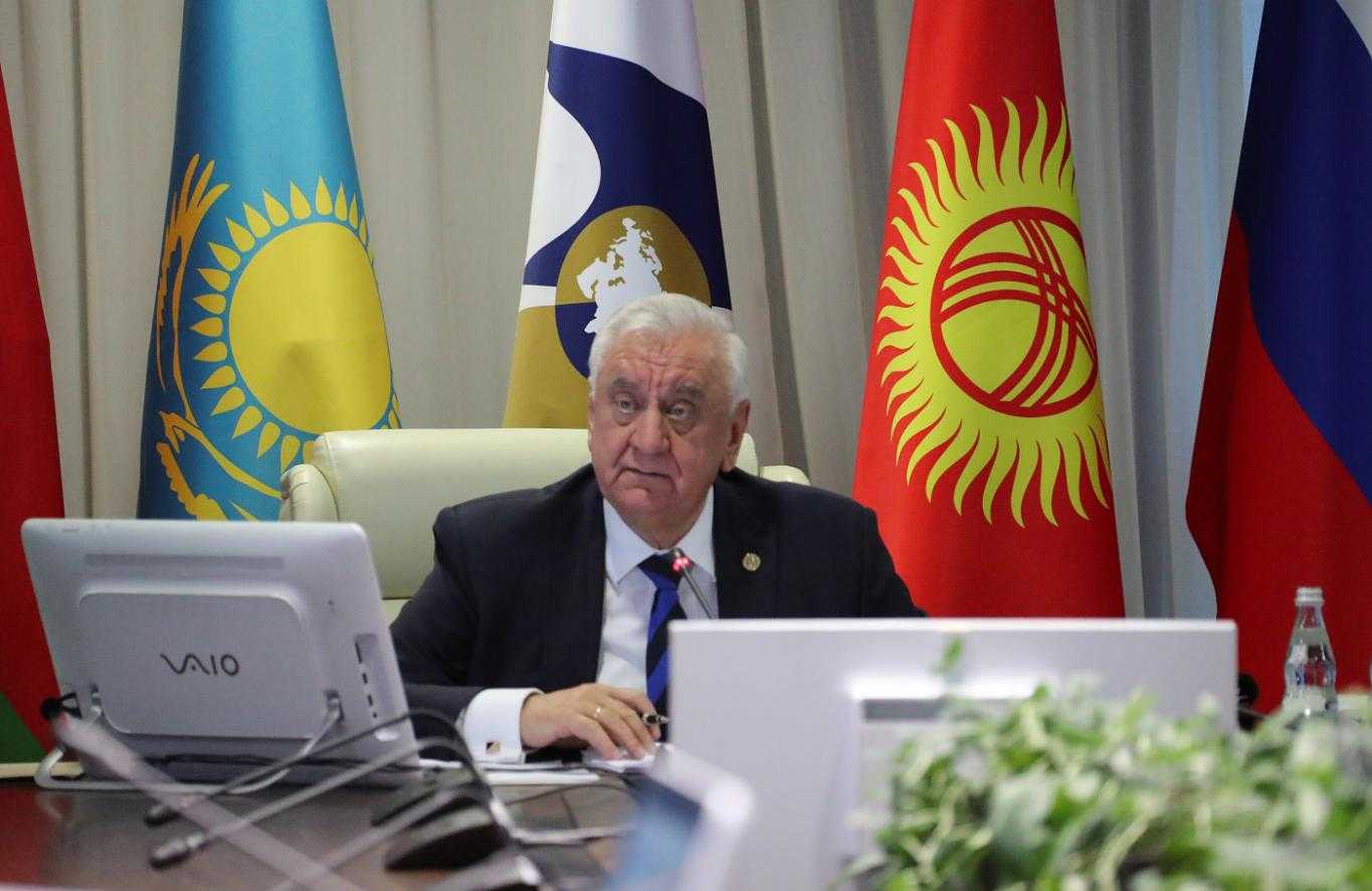 欧亚经联统一禁止出口圆木