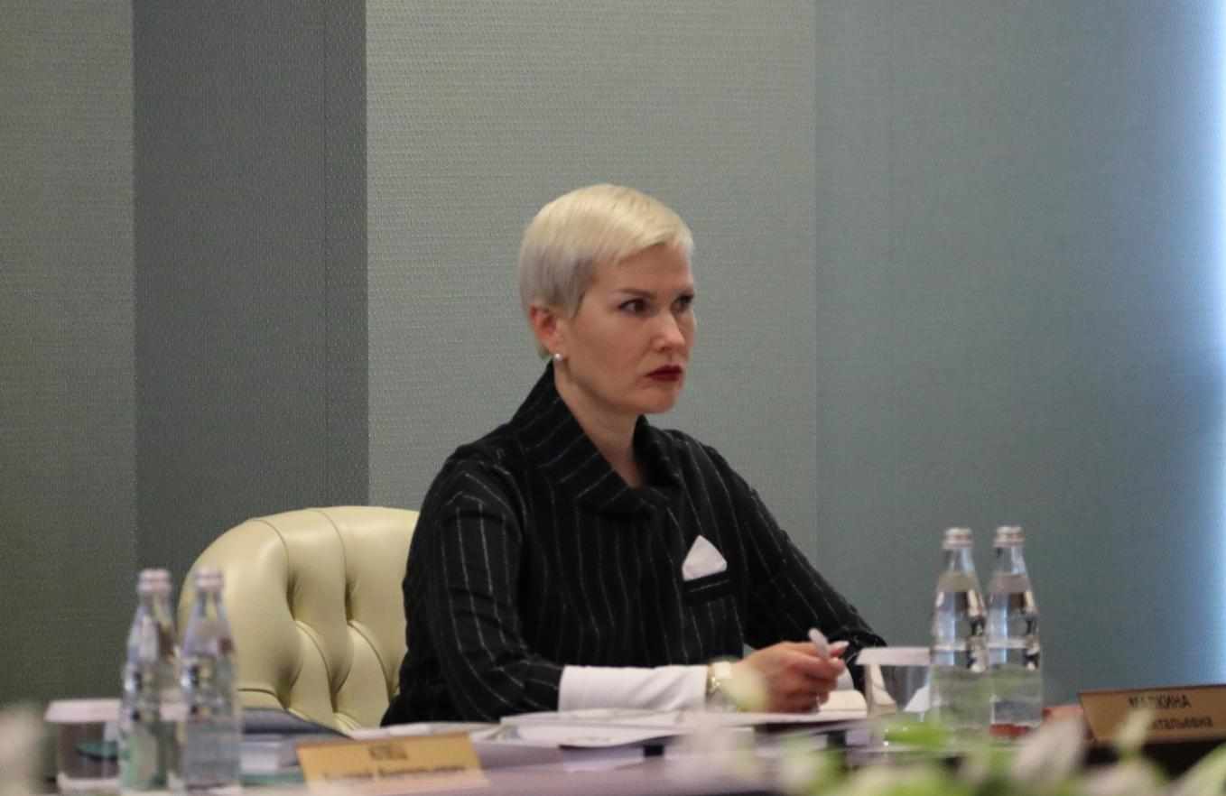 欧亚经联统一禁止出口圆木