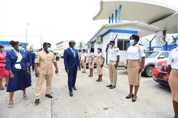 加蓬锯木出口价格上涨