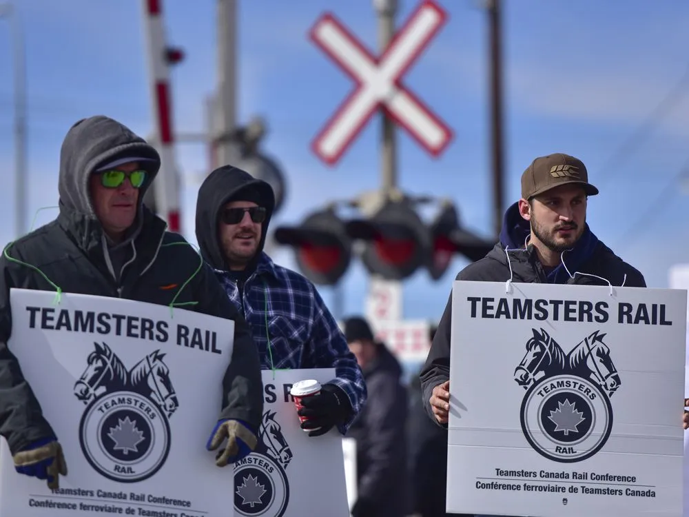油价上涨，北美及欧洲多国爆发抗议引发运输危机