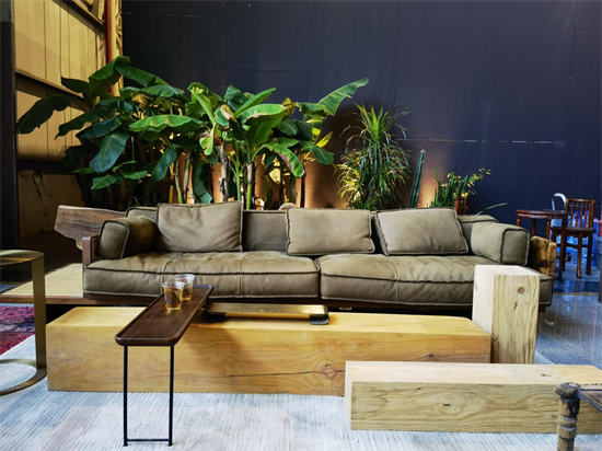 木头云现场直击丨聚焦47届国际名家具展