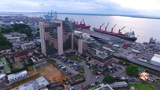 喀麦隆大港还将在12月31日至1月2日关闭