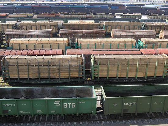 俄罗斯正着手解决木材运输问题