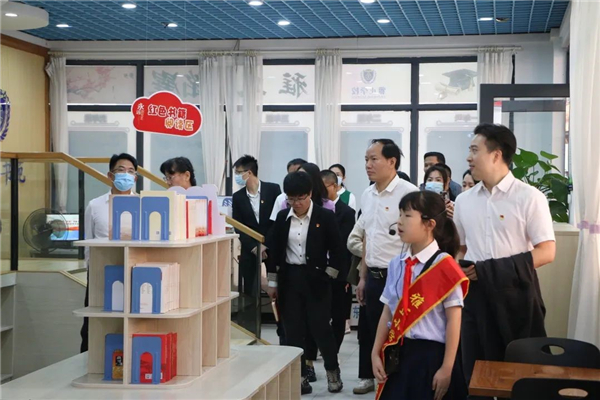 木头云党支部参观学习主题党日活动