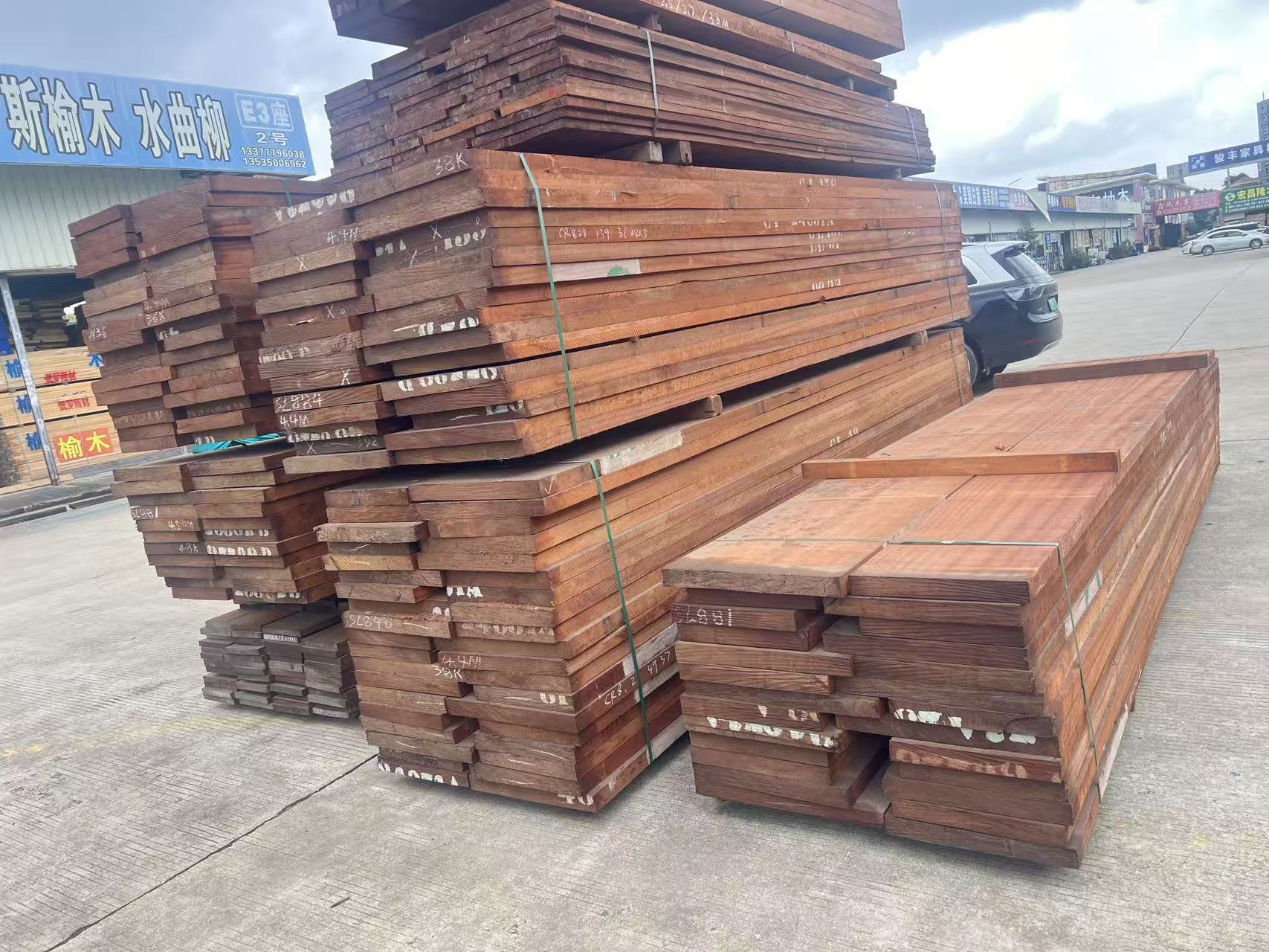 . 源头原木开料｜进口硬木板材现货 支持规格定制 家具厂供货