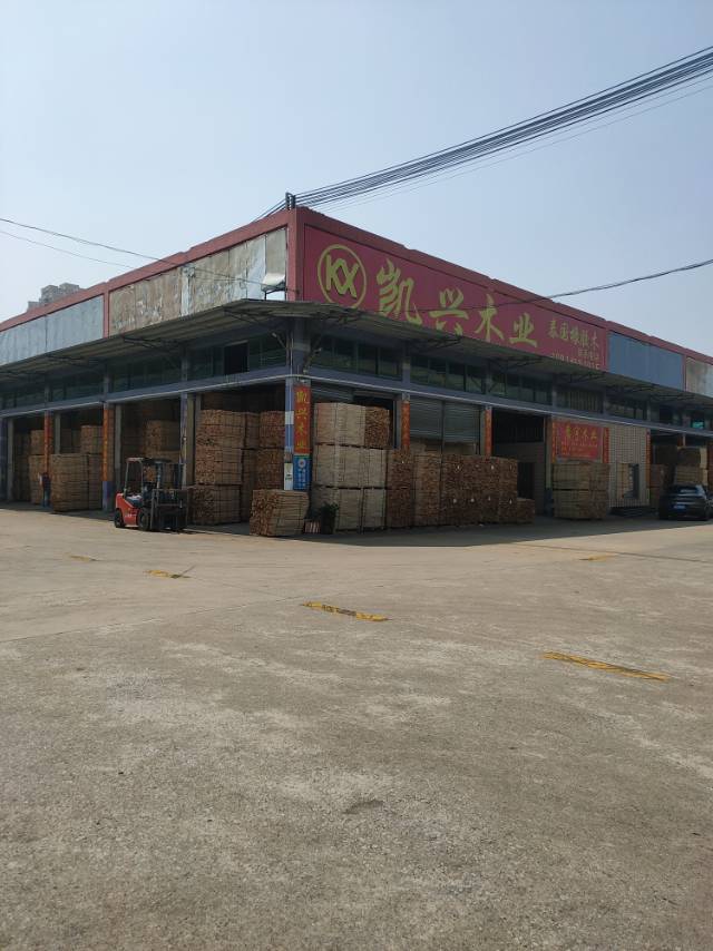 泰国橡胶木规格料自然板方条拼板